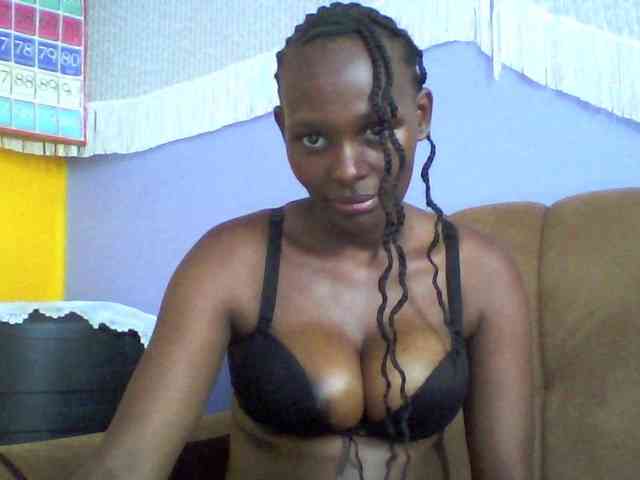 Africanpretty22 webcam