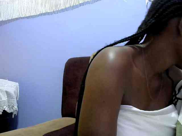 Africanpretty22 webcam