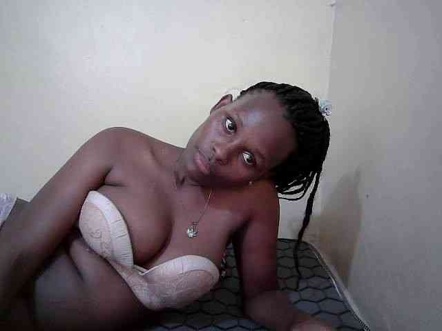Africanpretty22 webcam
