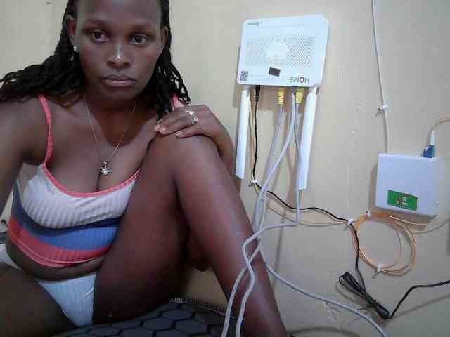 Africanpretty22 webcam