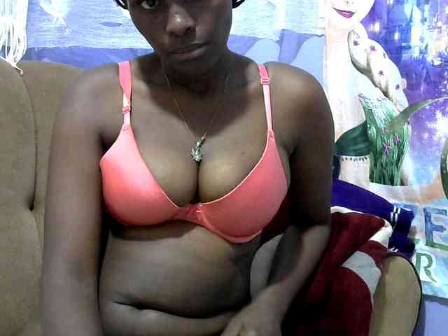 Africanpretty22 webcam
