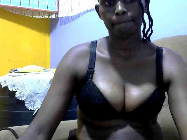 Africanpretty22 webcam