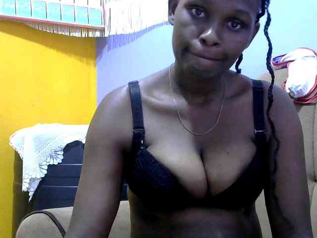 Africanpretty22 webcam