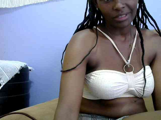 Africanpretty22 webcam