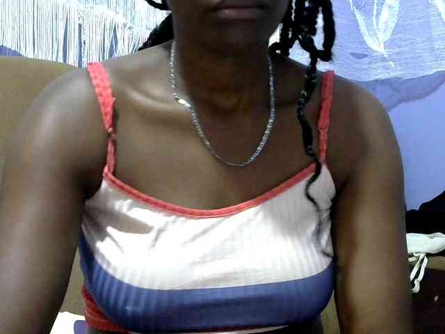 Africanpretty22 webcam