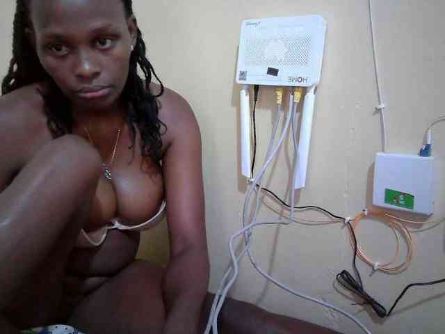 Africanpretty22 webcam