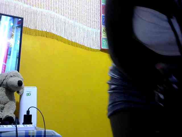 Africanpretty22 webcam