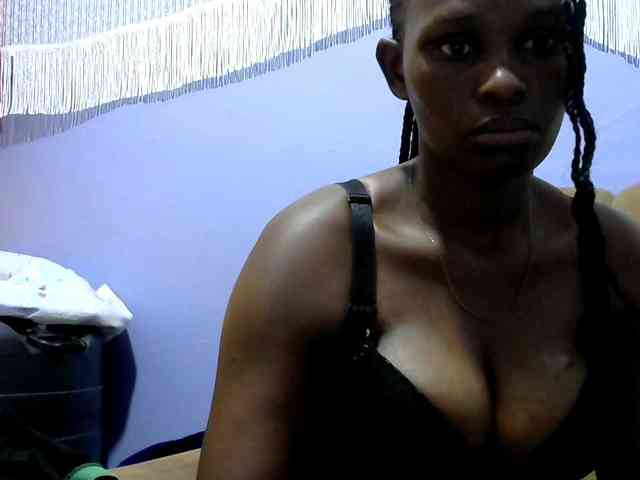 Africanpretty22 webcam