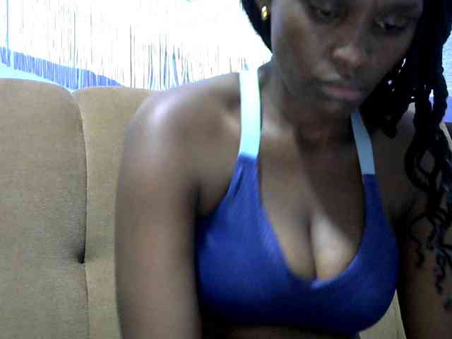 Africanpretty22 webcam