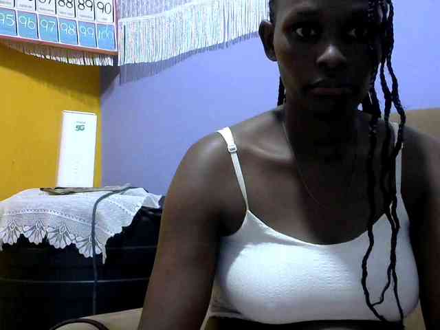 Africanpretty22 webcam