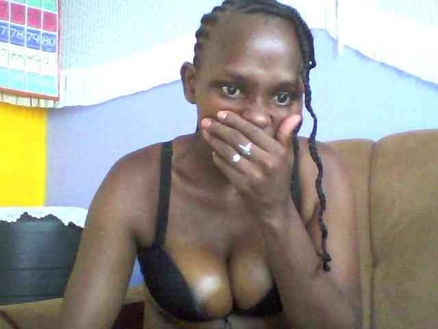 Africanpretty22 webcam