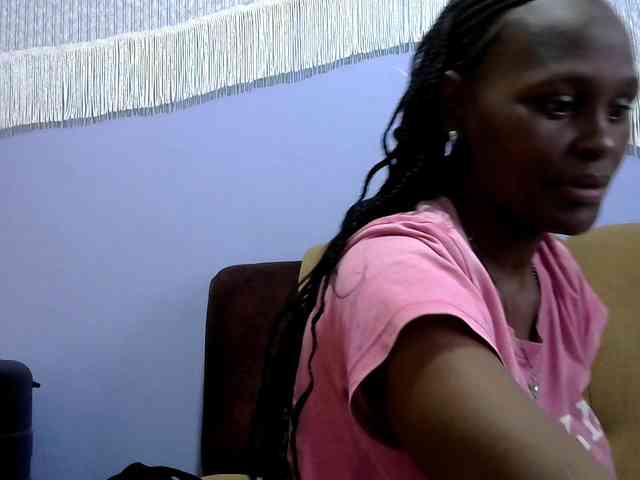 Africanpretty22 webcam
