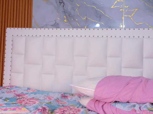 hotkittyebony's BongaCams show and profile