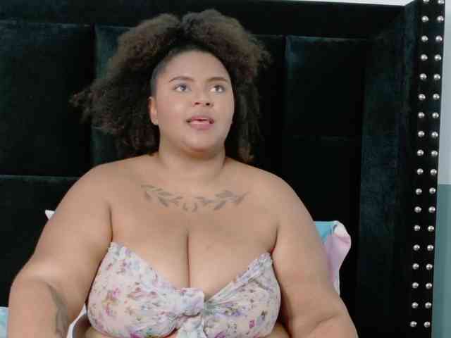 hotkittyebony hotkittyebony