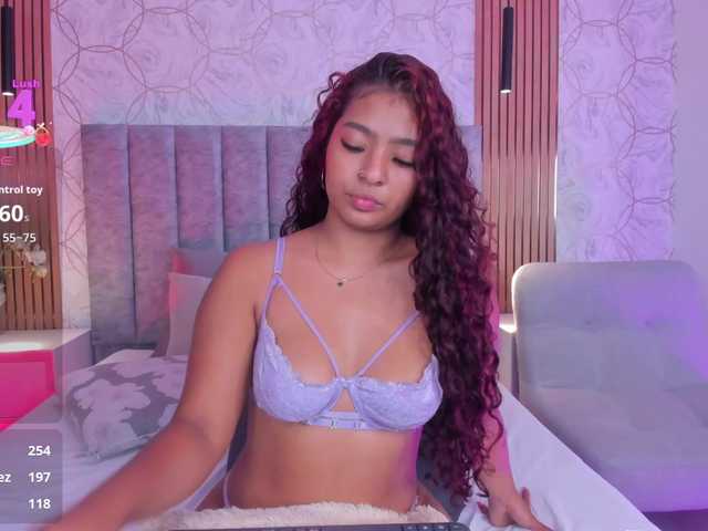 SofiCruz's BongaCams show and profile