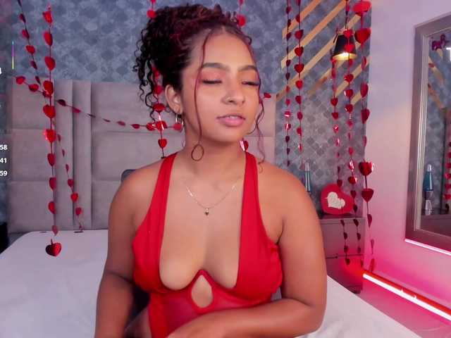 SofiCruz's BongaCams show and profile