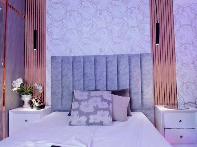 SofiCruz's BongaCams show and profile