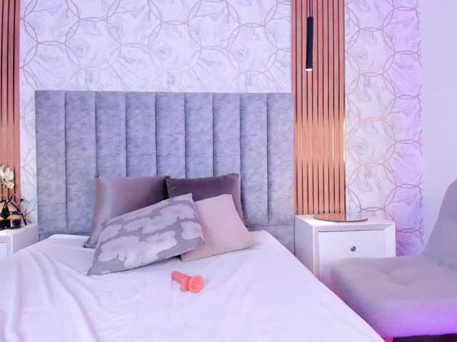 SofiCruz's BongaCams show and profile