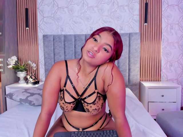 SofiCruz's BongaCams show and profile