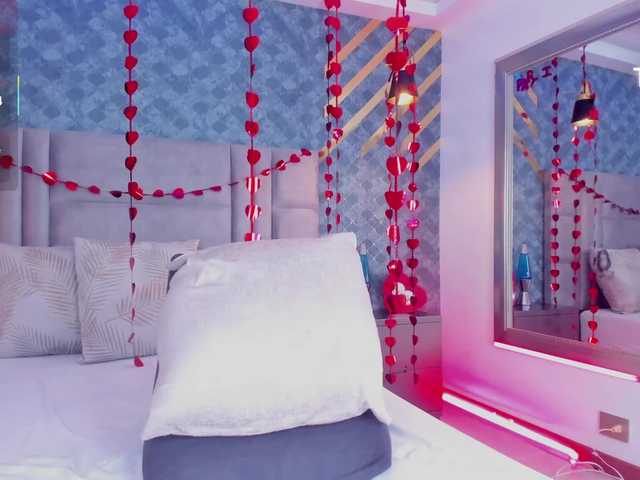 SofiCruz's BongaCams show and profile