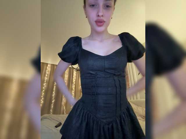 MilaLuxe – webcam model profile photo