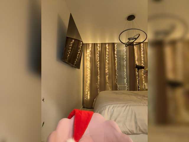 MilaLuxe's BongaCams show and profile