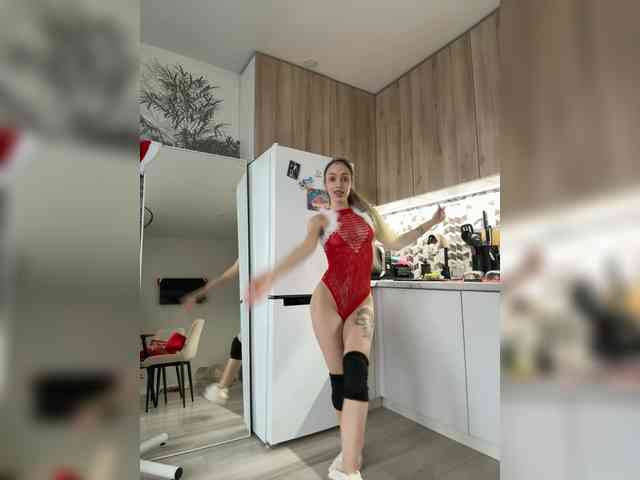 MilaLuxe Live Webcam on BongaCams