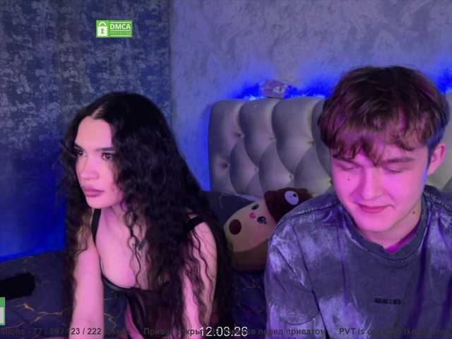 CoupleOnFire's BongaCams show and profile