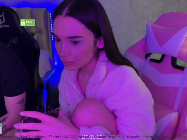 CoupleOnFire's BongaCams show and profile