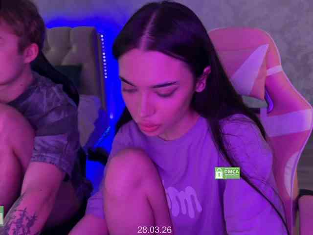 chat cam to cam CoupleOnFire