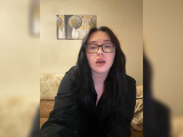 Arina-Kisss's Thumb Image