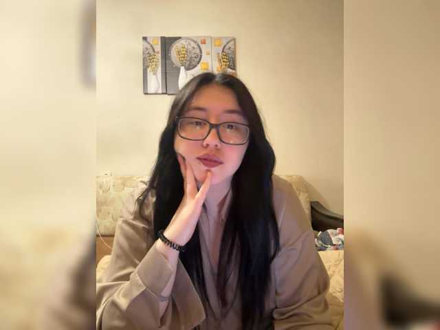 Arina-Kisss's Thumb Image