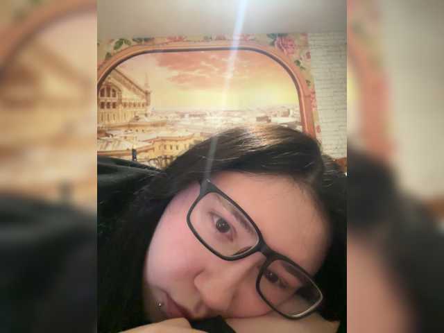 Arina-Kisss's Thumb Image