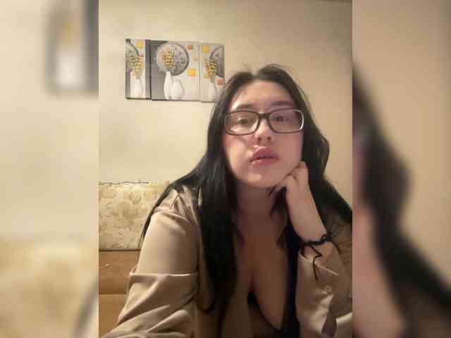 Arina-Kisss Arina-Kisss