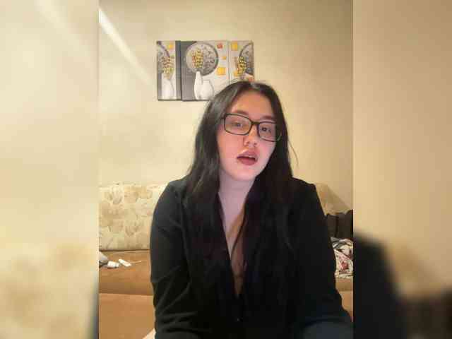 Arina-Kisss Arina-Kisss