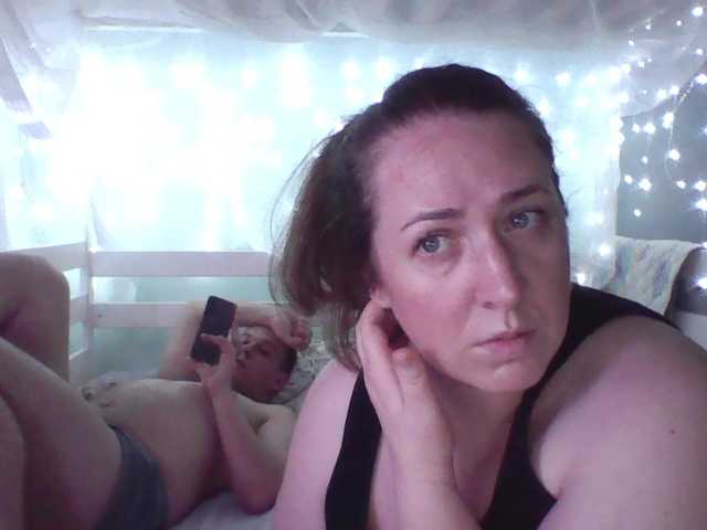 Olga372's BongaCams show and profile