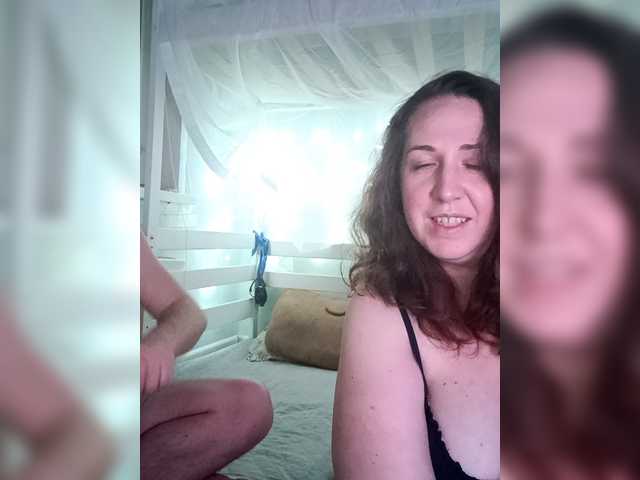 Olga372's BongaCams show and profile