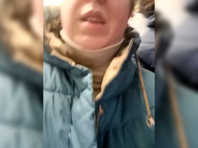 Olga372's BongaCams show and profile