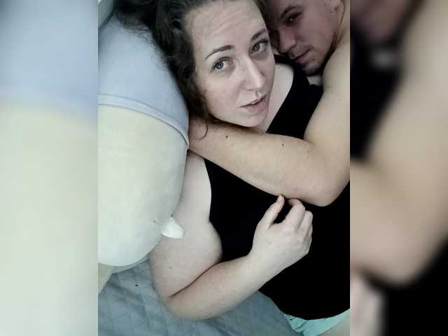 Olga372's BongaCams show and profile