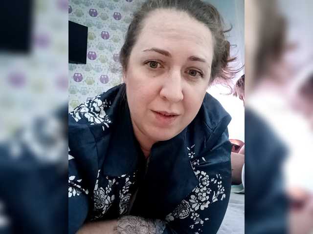 Olga372's BongaCams show and profile