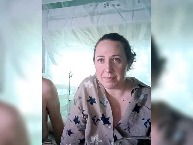 Olga372's BongaCams show and profile