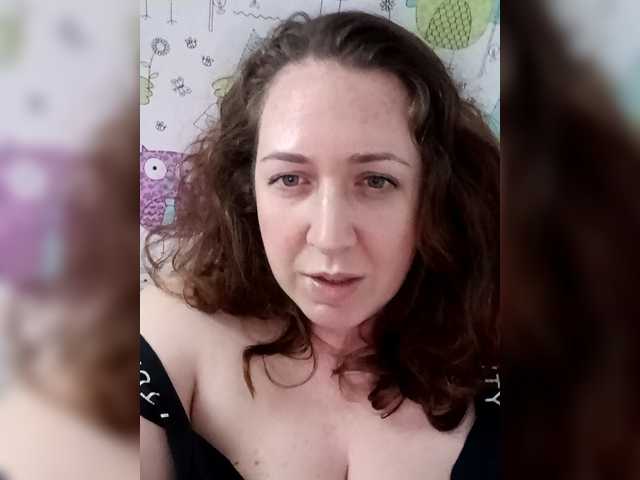 Olga372's BongaCams show and profile