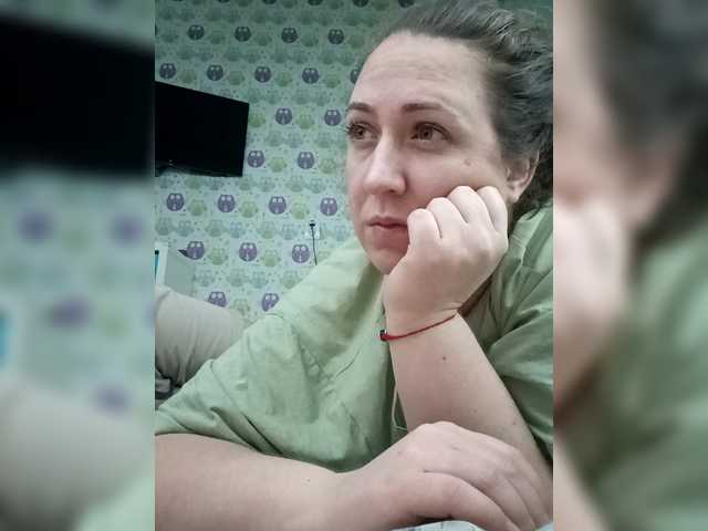 Olga372's BongaCams show and profile