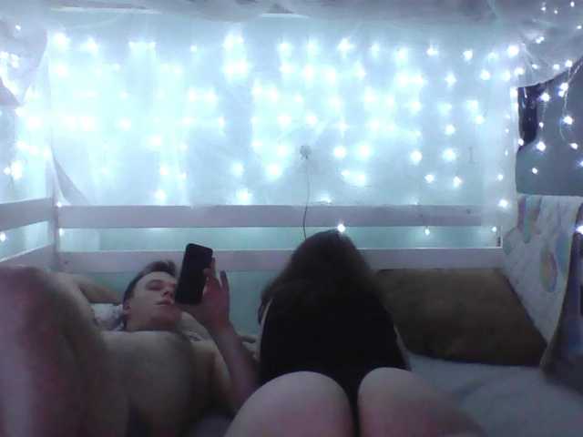 Olga372's BongaCams show and profile