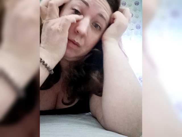 Olga372 – webcam model profile photo