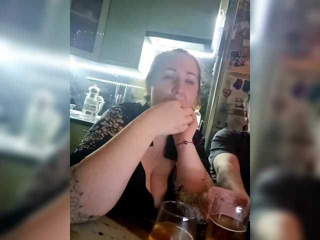 Olga372's BongaCams show and profile