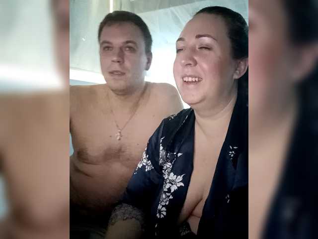 Olga372's BongaCams show and profile