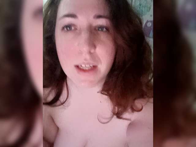 Olga372 – webcam model profile photo