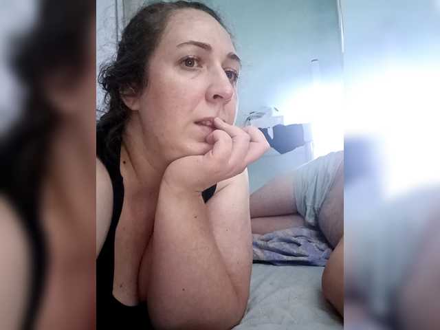 Olga372 – webcam model profile photo