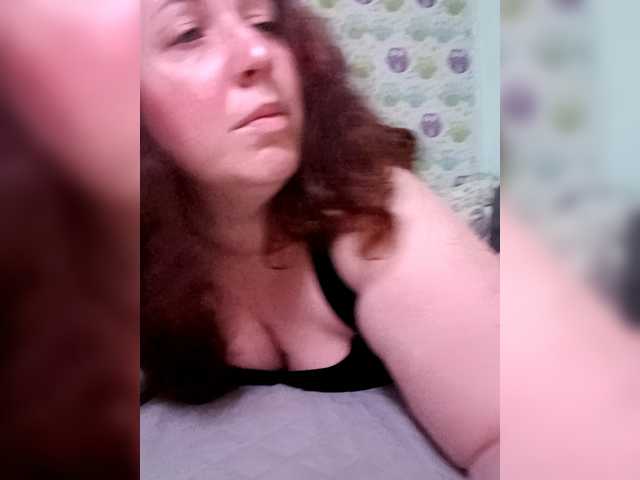 Olga372's BongaCams show and profile